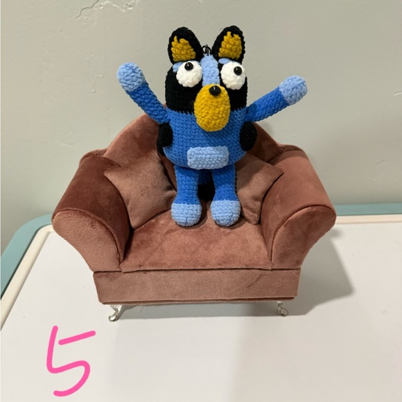 🧶Handmade Crocheted  Keychain - Picture 5 of 12